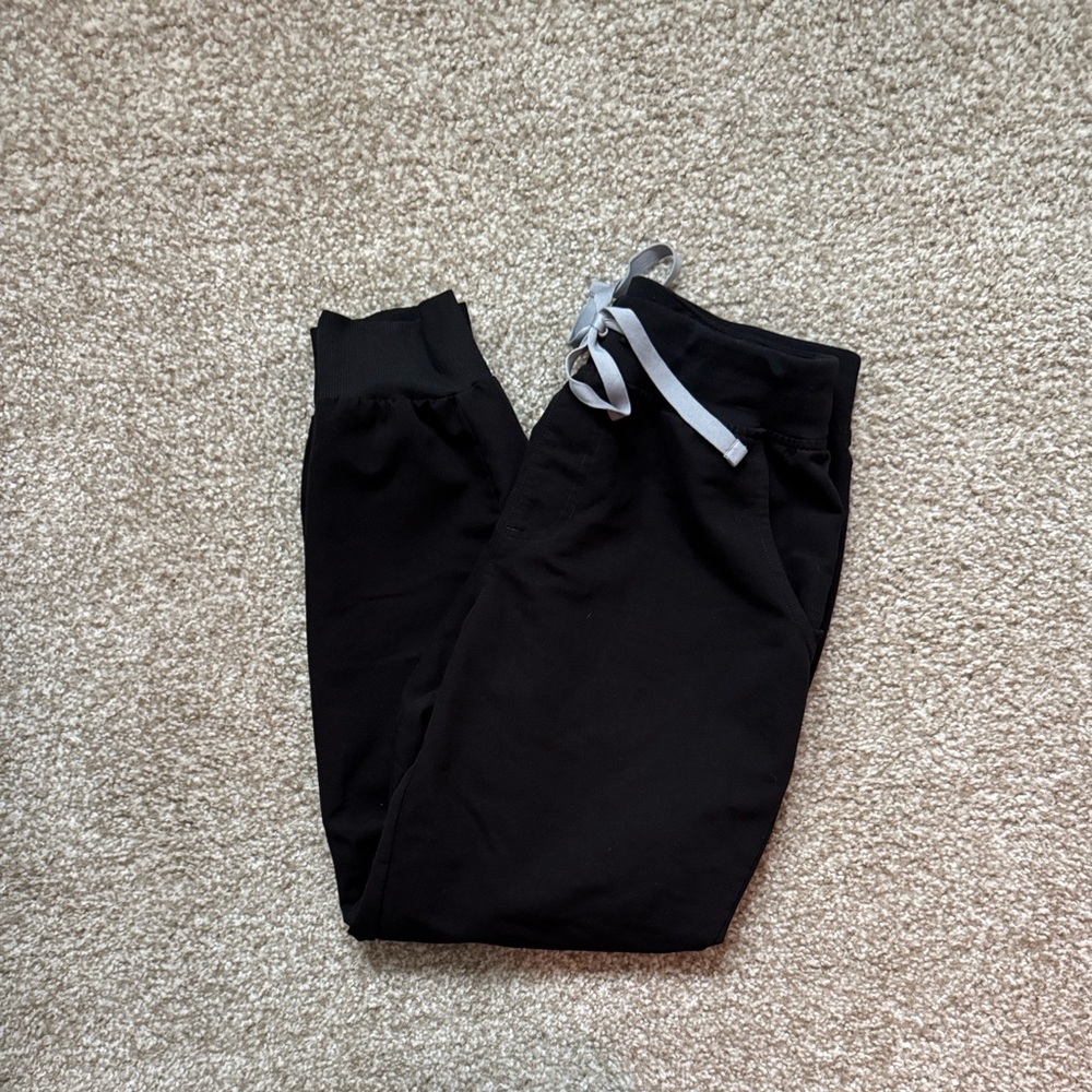 Figs Women's Zamora Black Joggers with Gray Tie